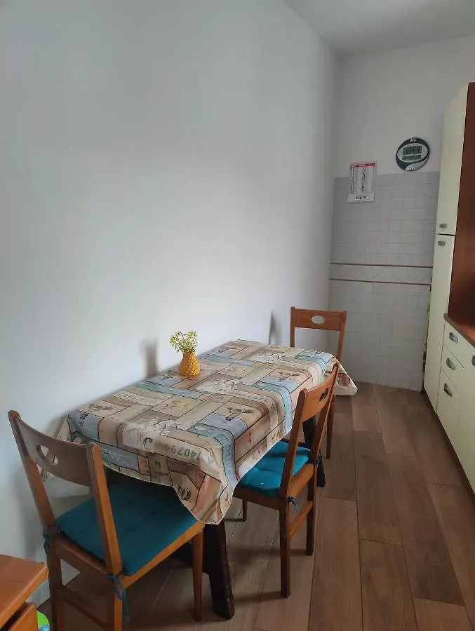 홈스테이 로마 Camera Piazza Bologna 아파트