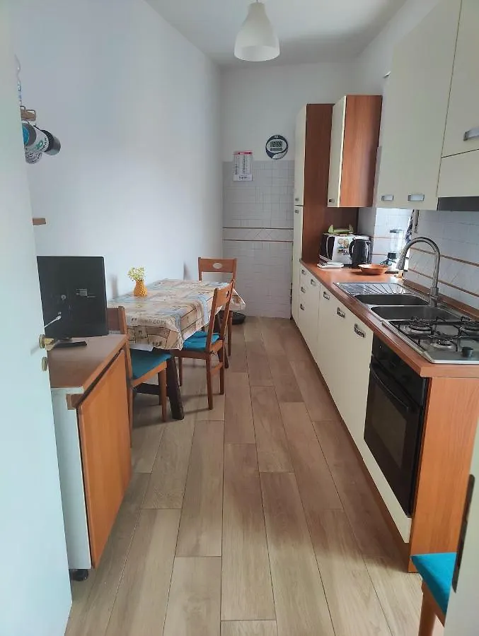 Homestay Camera Piazza Bologna Apartment Rome