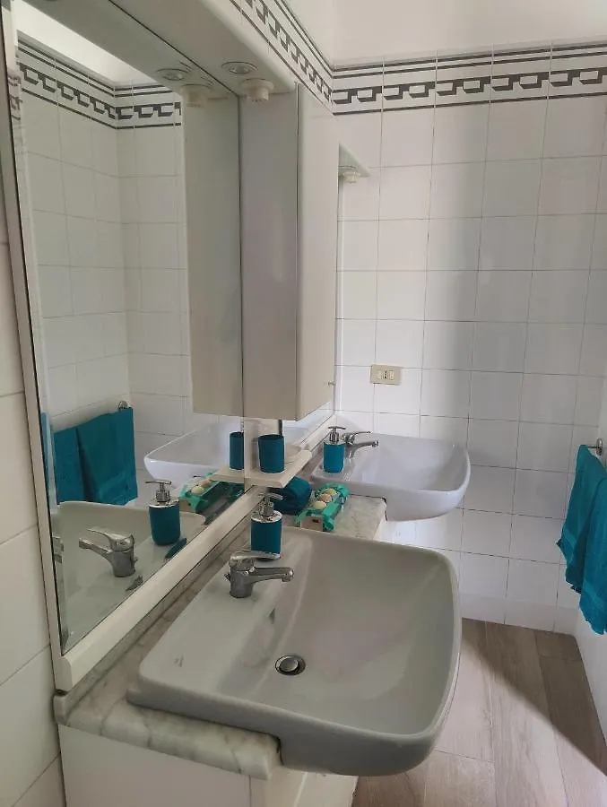 Camera Piazza Bologna Apartment Rome Homestay